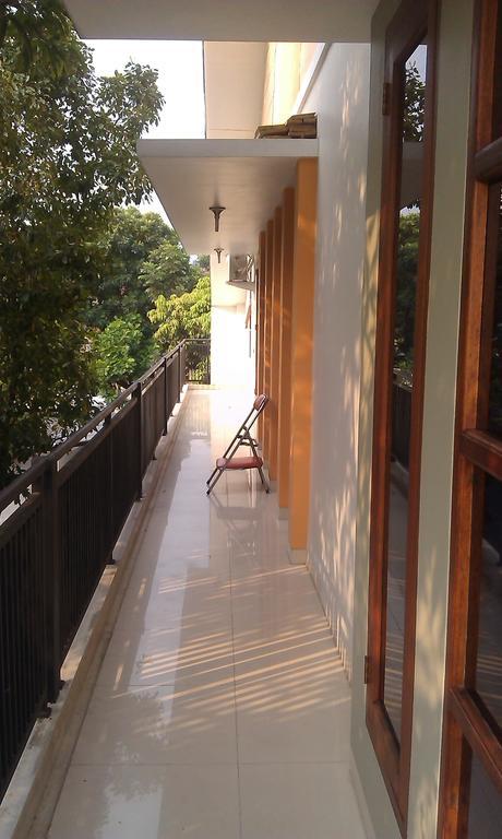 Rumah Sarwestri Bandung Exteriér fotografie
