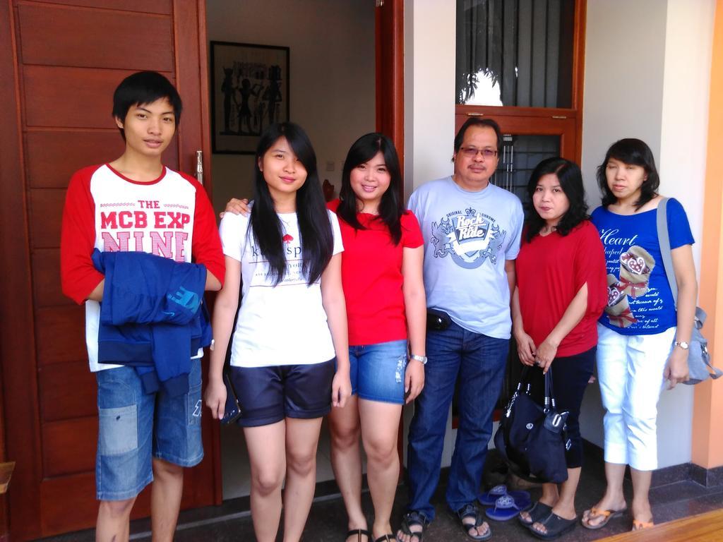 Rumah Sarwestri Bandung Exteriér fotografie