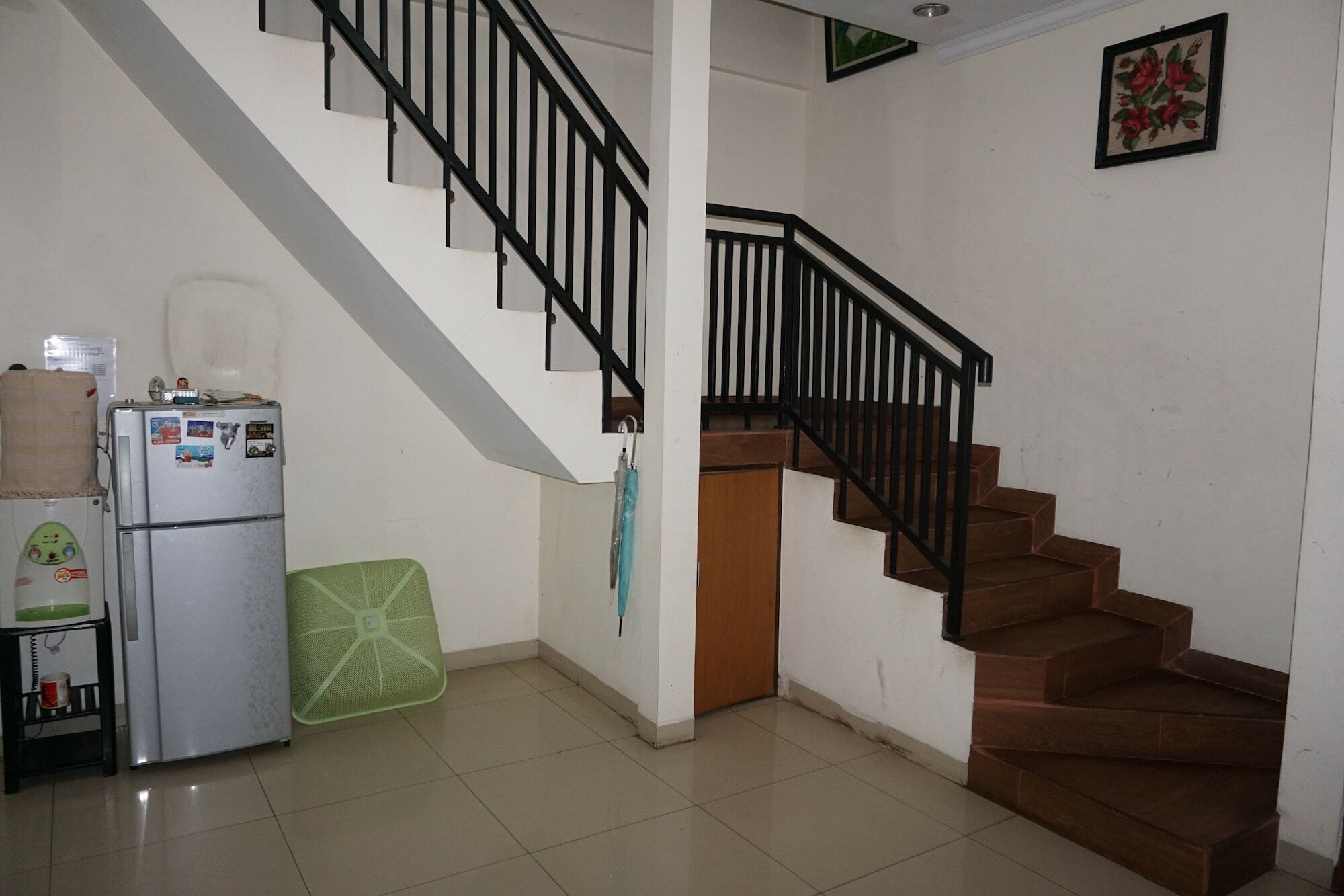 Rumah Sarwestri Bandung Exteriér fotografie